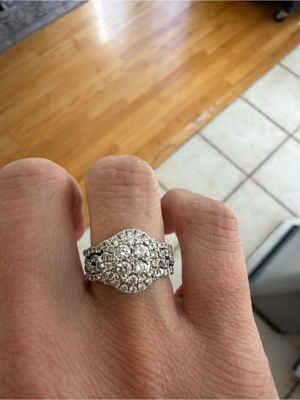 Diamond Cluster Halo Ring in White Gold - Women's Jewelry